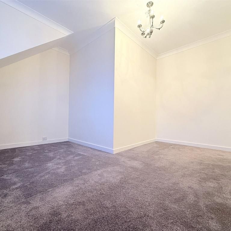 4 bedroom detached house to rent - Photo 1