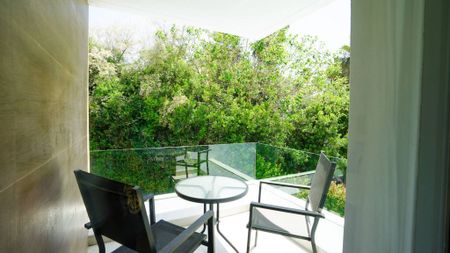 5 bedroom luxury Villa for rent in Estepona, Andalusia - Photo 2