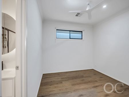 Open the Door to Modern Living in South Plympton - Photo 5