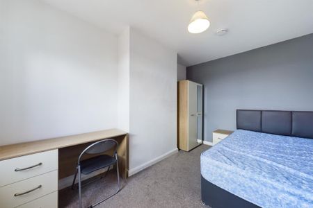 4 bedroom house to rent - Photo 2