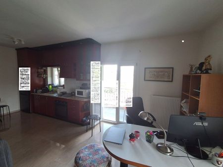 Studio/Γκαρσονιέρα για ενοικίαση Κέντρο (Μενεμένη) - Photo 5