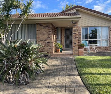 19 Chiffley Place, ARUNDEL - Photo 1