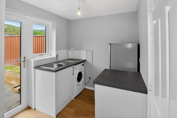 3 bedroom detached house to rent - Photo 1