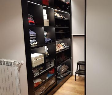 Jardín privado, diseño y luz | Chalet de esquina único en Boadilla - Photo 6