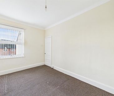 Denbigh Road Wallasey, 2 bedroom, House - Terraced - Photo 2