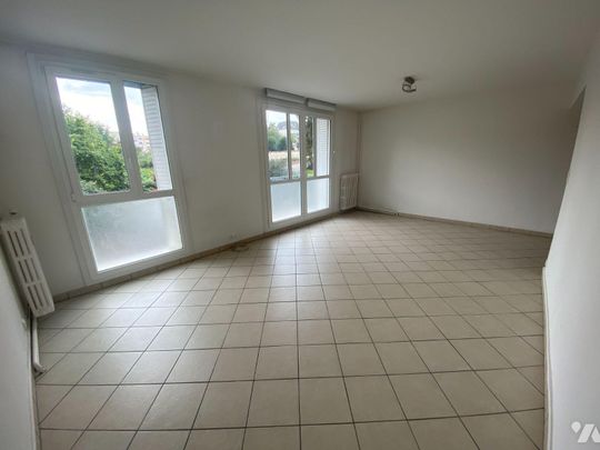 CHARTRES - ALIGRE Dans un cadre calme et verdoyant à 2 pas du centre-ville et de la gare, appa... - Photo 1