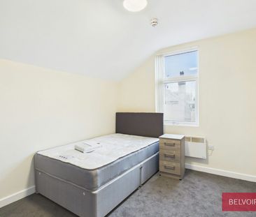 House share to rent on - Photo 3