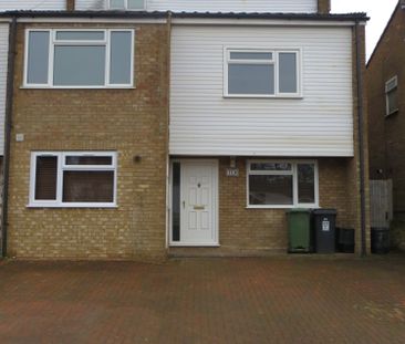 Caernarvon Close - Photo 1