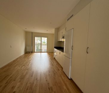 Jaktfalksgatan, Stockholm - Photo 4