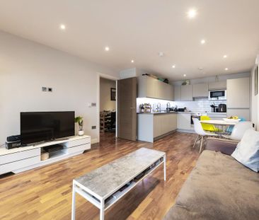 2 bedroom flat to rent - Photo 1