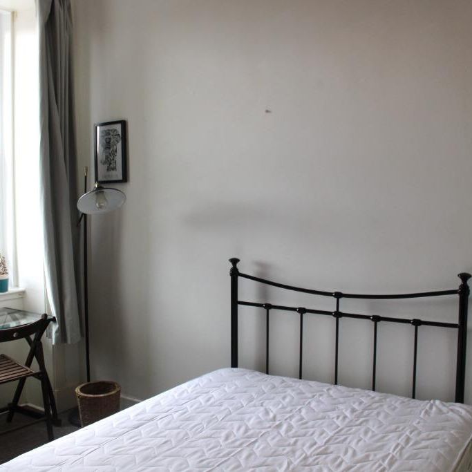 2 bed flat for rent in West End - Photo 1