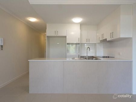 For Lease: Low-Maintenance Townhouse Living in the Heart of Beenleigh! - Photo 5