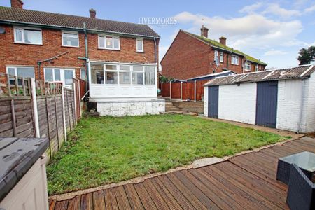 2 bedroom End Terraced to let - Photo 3