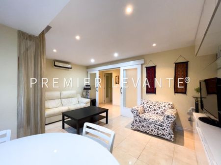 Piso de alquiler en Calle San Vicente, Mercado - Photo 5