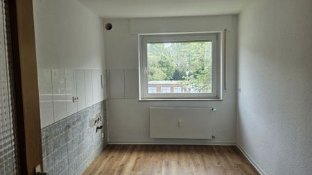 Erstbezug nach Modernisierung: ruhige 84 m²-Wohnung mit Balkon und Gartenmitnutzung - Photo 3