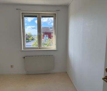Nolgårdsgatan, Töreboda - Photo 4
