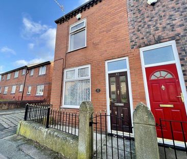 2 bedroom end of terrace house to rent - Photo 3