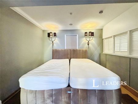 2 bedroom maisonette to rent Gardner Street, Brighton, East Sussex, BN1 - Photo 4