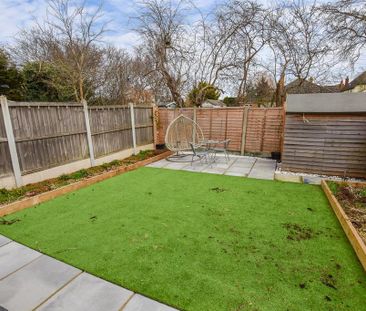 2 bedroom terraced house to rent - Photo 3