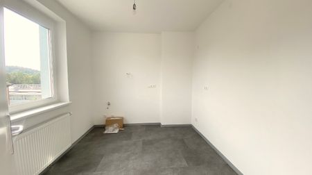 Geräumig und helle 2-Raumwohnung mit Balkon in Luftenberg - Photo 4