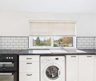 Brunel Close, Maidenhead, Berkshire, SL6 - Photo 5