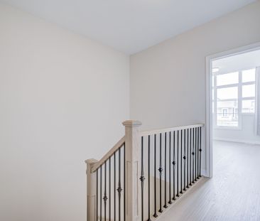 For Lease - 1150 Tanbark Avenue, Oakville, Ontario - Photo 2