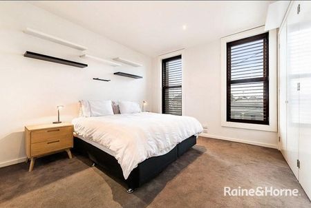 375 Rae Street, Fitzroy North, VIC 3068 - Photo 2