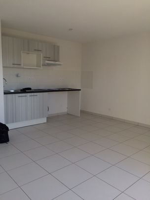 Location Appartement 3 pièces 65m² - Photo 1