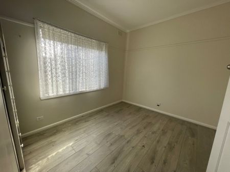 Updated 3 Bedroom Home - Photo 5