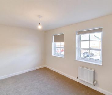 3 bedroom townhouse to rent - Photo 2