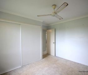 Charming 2 Bedroom Unit in Quiet Rasmussen - Photo 6