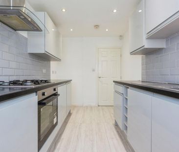 3 bedroom house to rent - Photo 3