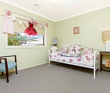 Fantastic Family Home! - Photo 5