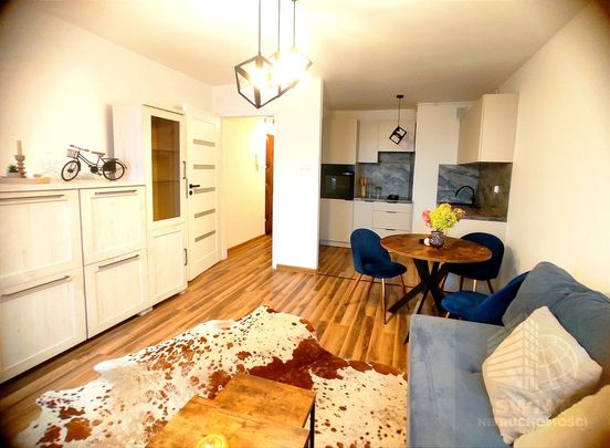 Nowoczesna kawalerka na wynajem – 2 windy - Zdjęcie 1