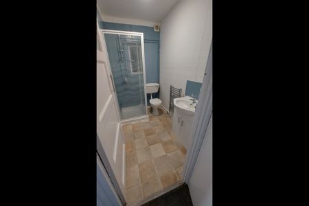 3 Bed End Terrace, Westwood Road, NG2 - Photo 4