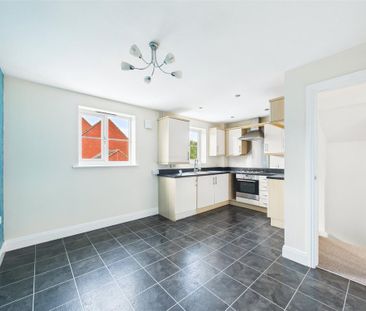 3 bedroom terraced house to rent - Photo 2