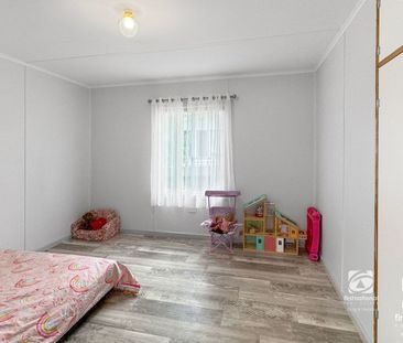 LOCATED IN THE HEART OF LAKE TYERS BEACH - Photo 4