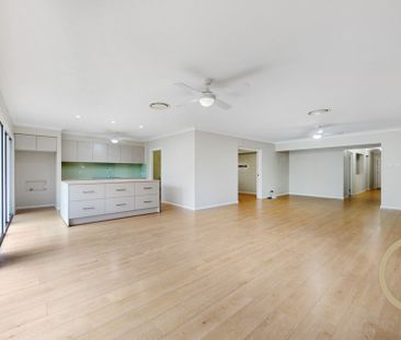 Spacious Family Home for Rent in Ferny Grove - Photo 6