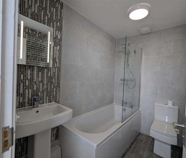 Timble Grove, Harrogate, HG1 - Photo 3