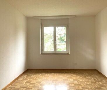 Living experience on two floors - Photo 1