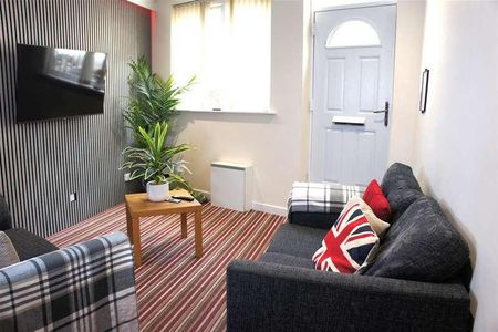 Peveril Street, Nottingham, NG7 - Photo 4