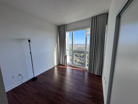 For Lease - 117 Mcmahon Drive Unit# 2903, Toronto, Ontario - Photo 5