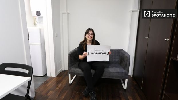 madrid, Community of Madrid 28012 - Photo 1