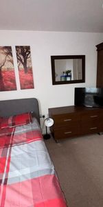 Room in a Shared Flat, Booth Court, SE13 - Photo 4
