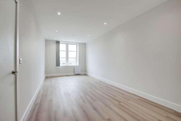 Centrum House, Station Road, Egham, TW20 - Photo 1