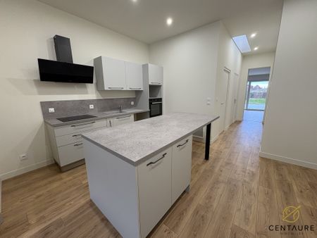 Location Maison 5 pièces 115m² MOUVAUX 59420 - Photo 4