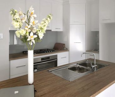 14 Harley Pearson Lane, Thebarton, SA 5031 - Photo 1