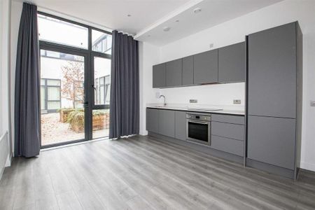 1 bedroom apartment to rent - Photo 2