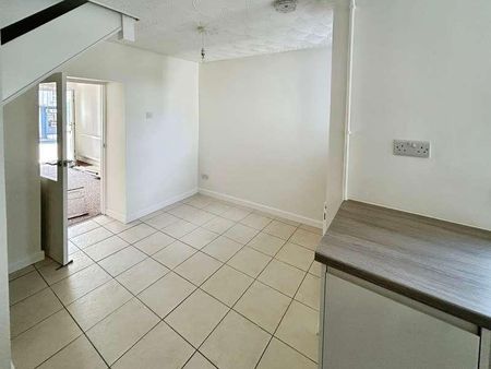 High Street, Caeharris, Merthyr Tydfil, CF48 - Photo 2