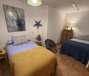 5 bedroom luxury Villa for rent in Madrid, Spain - Photo 5